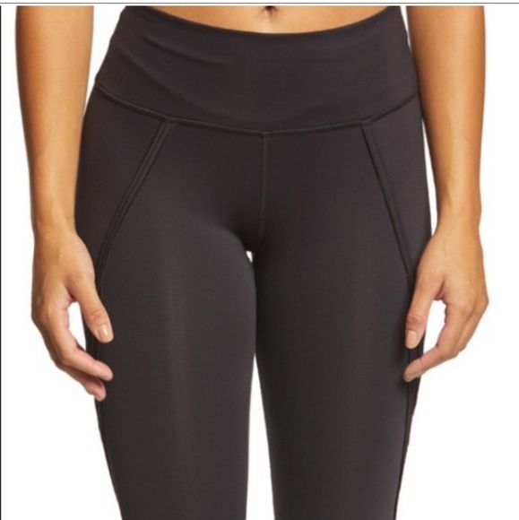 Free People Movement Black Leggings xs - Picture 4 of 5